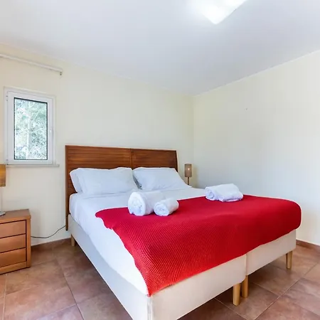 Casa - Spacious Family With Great Outdoors! Aljezur