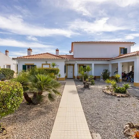 Casa - Spacious Family With Great Outdoors! Βίλα Aljezur
