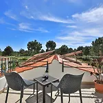 Villa Casa - Spacious Family With Great Outdoors!