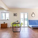 Casa - Spacious Family With Great Outdoors!