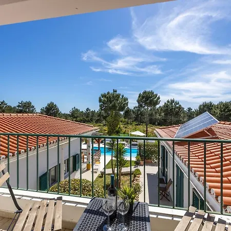 Vila Casa - Spacious Family With Great Outdoors! *